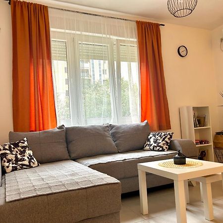 Cozy Apartment, 10 Minutes Walking Distance From The Old Town Kotor Exterior foto