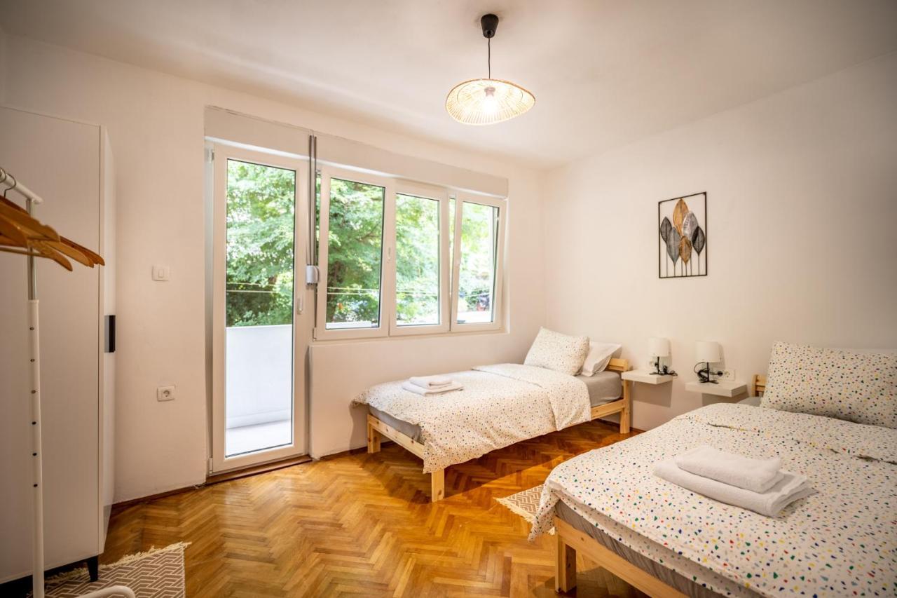 Cozy Apartment, 10 Minutes Walking Distance From The Old Town Kotor Exterior foto