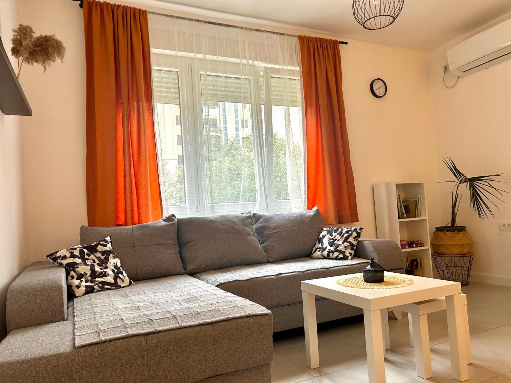 Cozy Apartment, 10 Minutes Walking Distance From The Old Town Kotor Exterior foto
